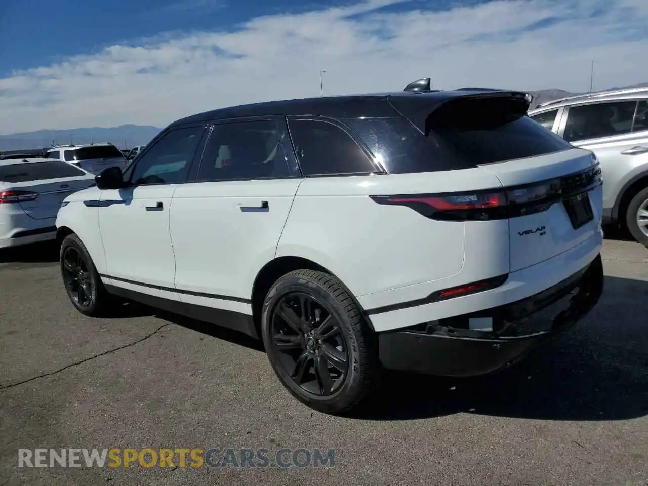 2 Photograph of a damaged car SALYJ2EX4MA311182 LAND ROVER RANGEROVER 2021
