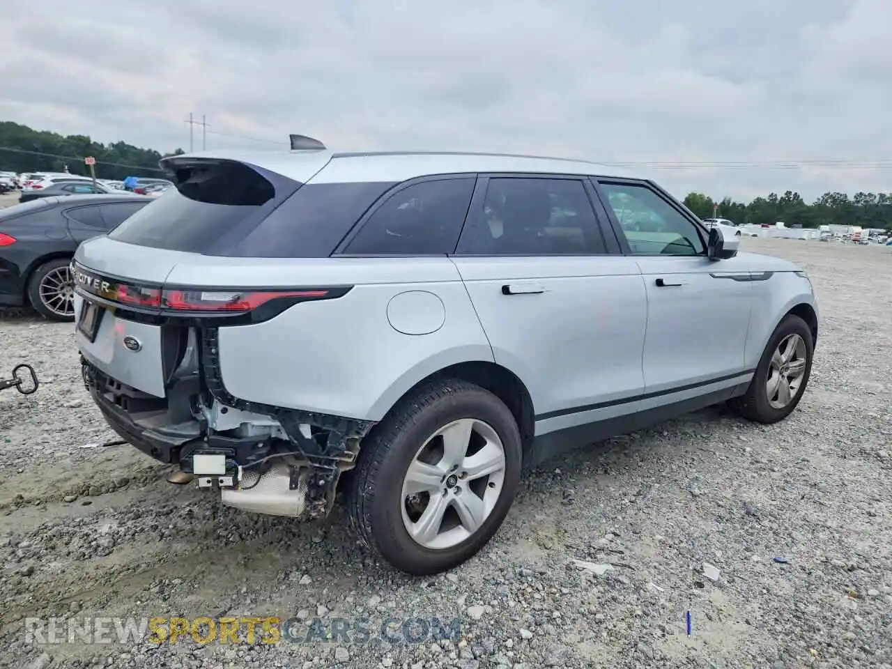 3 Photograph of a damaged car SALYJ2EX8MA312772 LAND ROVER RANGEROVER 2021