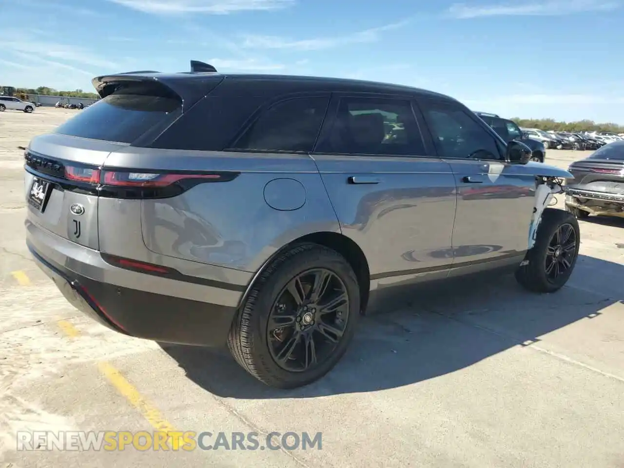 3 Photograph of a damaged car SALYJ2EXXMA299734 LAND ROVER RANGEROVER 2021