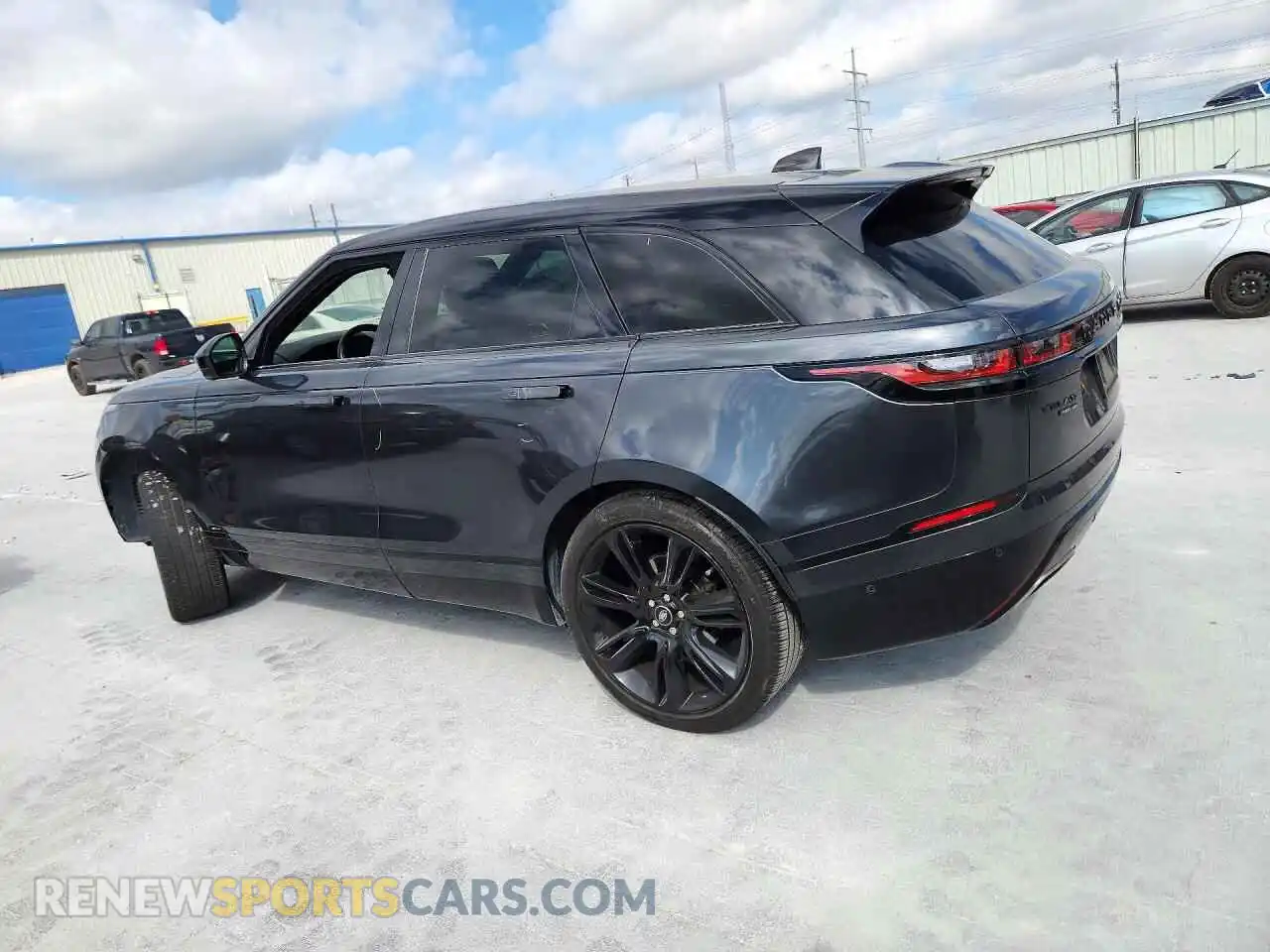 2 Photograph of a damaged car SALYM2FU1MA326931 LAND ROVER RANGEROVER 2021