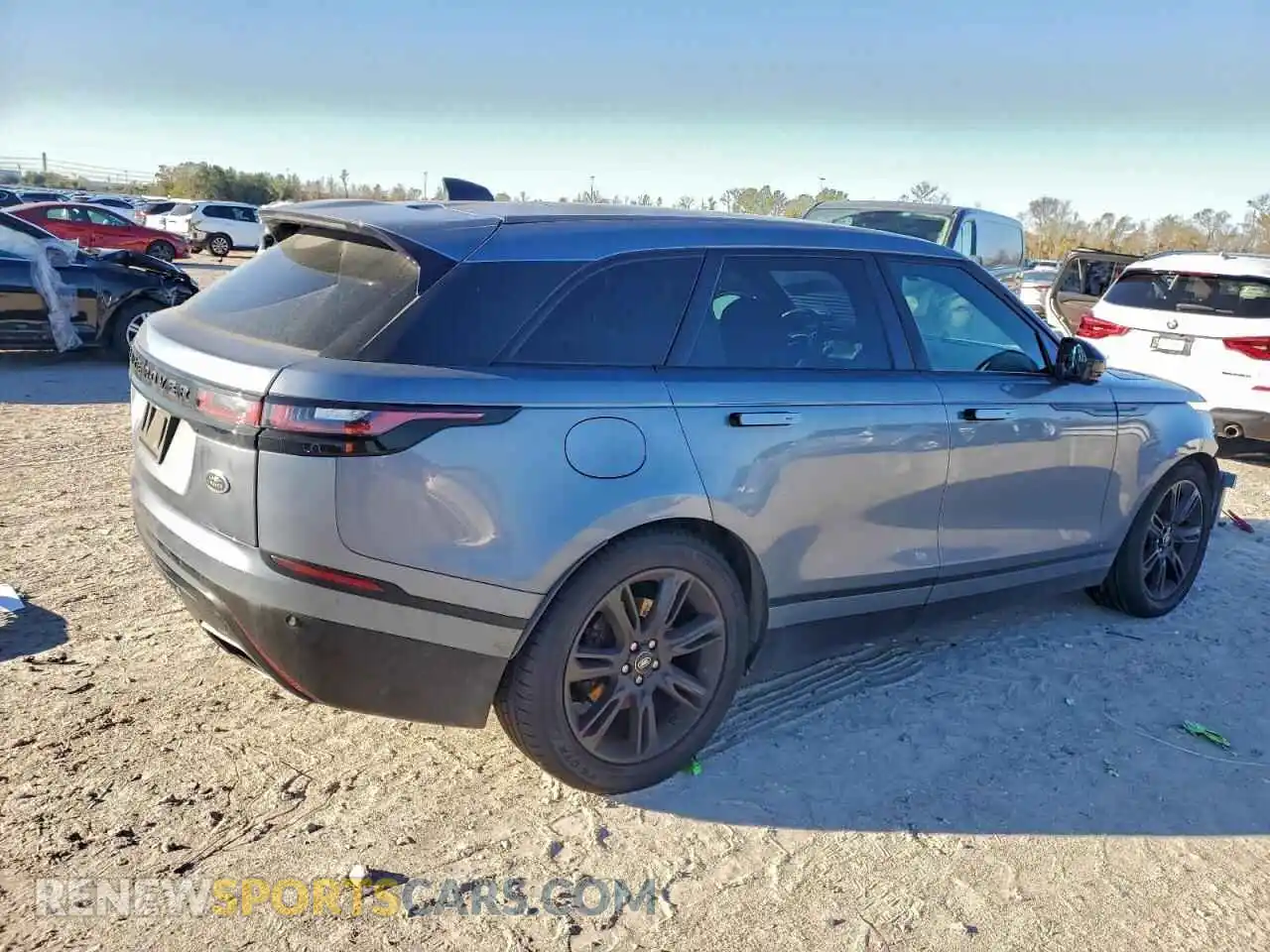 3 Фотография поврежденного автомобиля SALYT2EU2MA307843 LAND ROVER RANGEROVER 2021