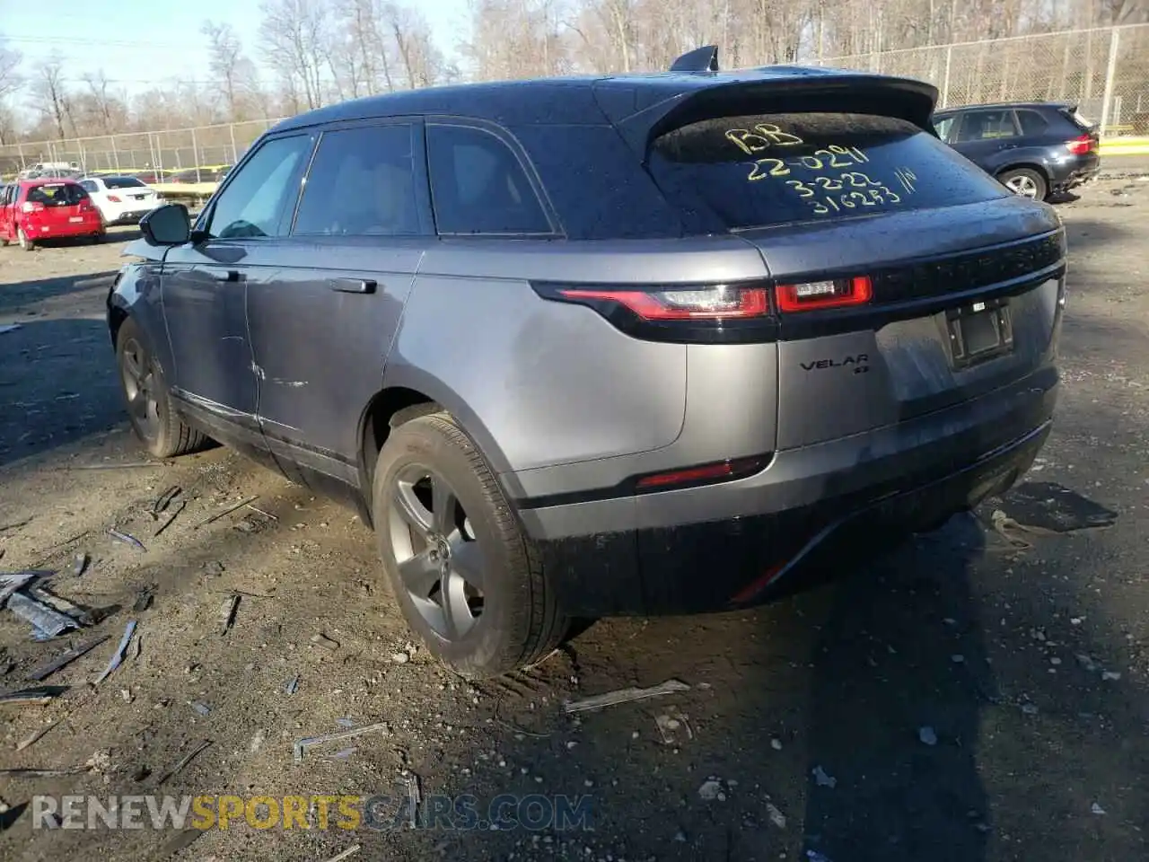 3 Photograph of a damaged car SALYT2EX1MA316253 LAND ROVER RANGEROVER 2021