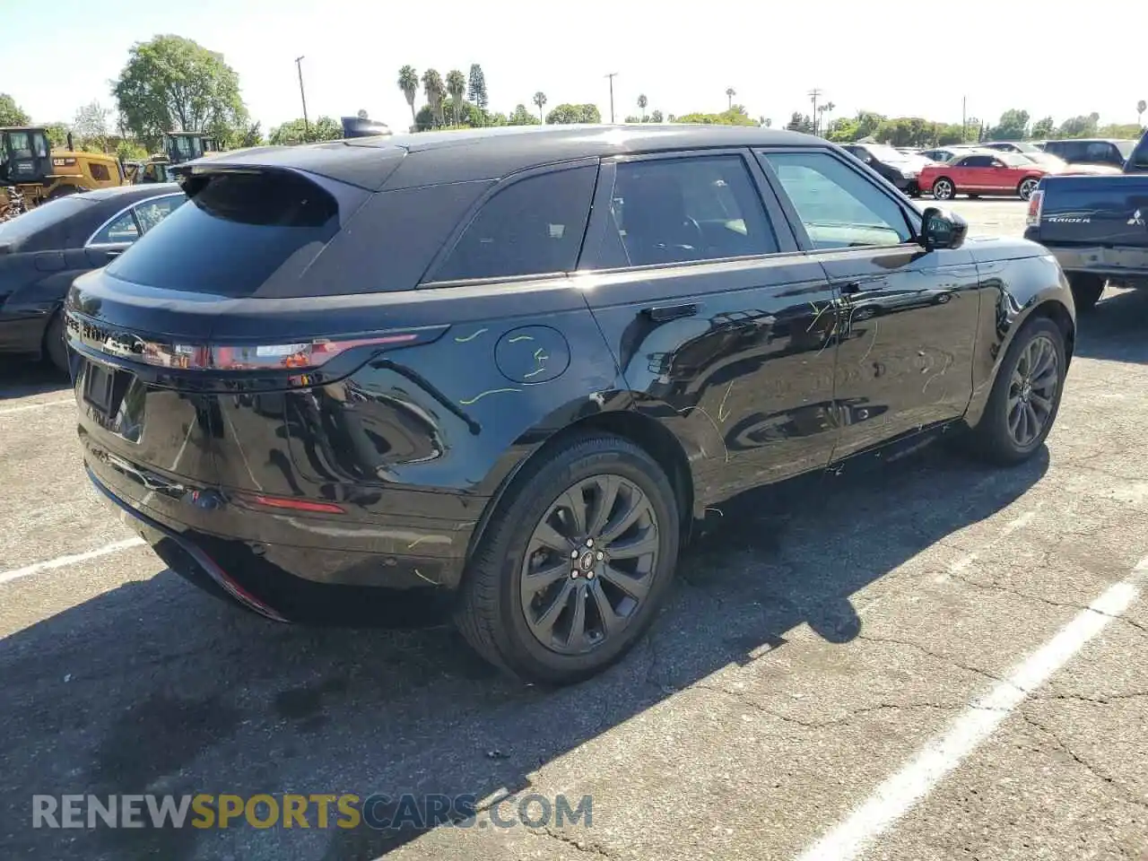 3 Photograph of a damaged car SALYT2EX3MA322717 LAND ROVER RANGEROVER 2021