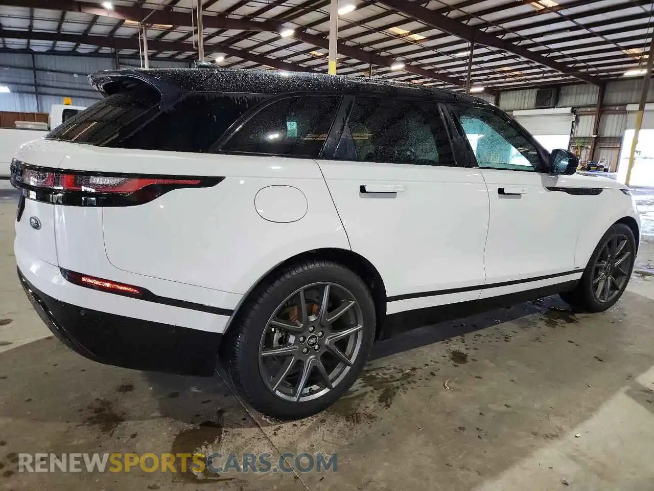 3 Фотография поврежденного автомобиля SALYT2EX4MA297729 LAND ROVER RANGEROVER 2021