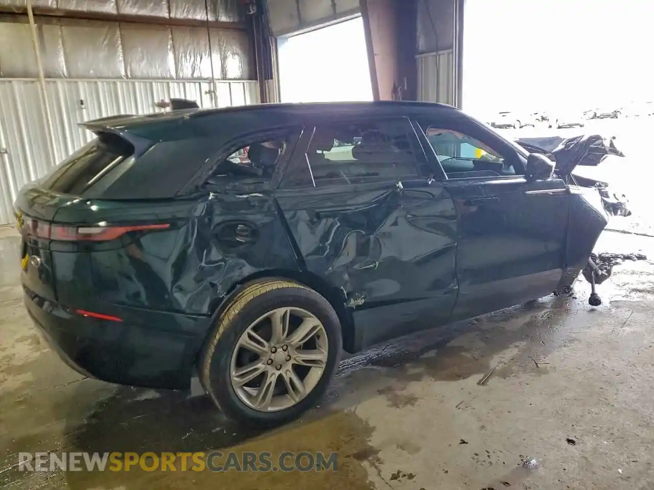 3 Photograph of a damaged car SALYT2EX4MA314027 LAND ROVER RANGEROVER 2021