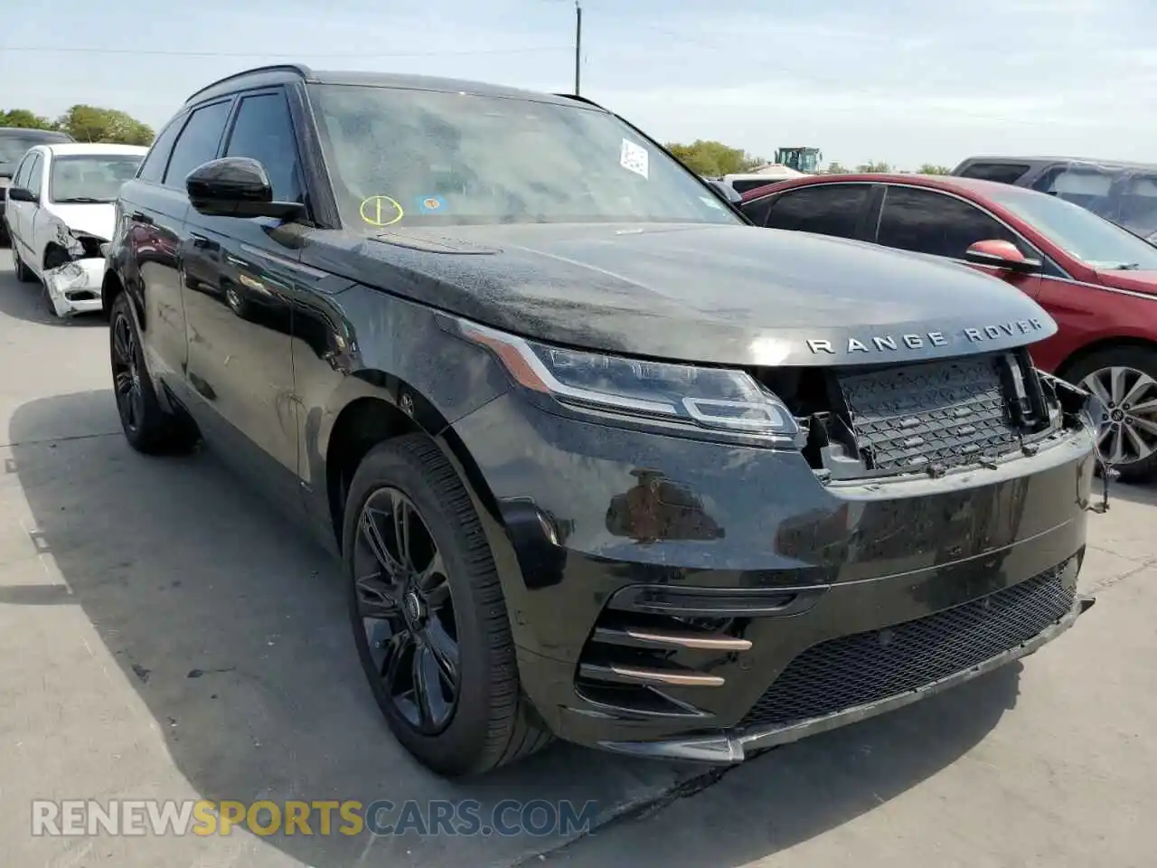 1 Photograph of a damaged car SALYT2EX7MA324180 LAND ROVER RANGEROVER 2021