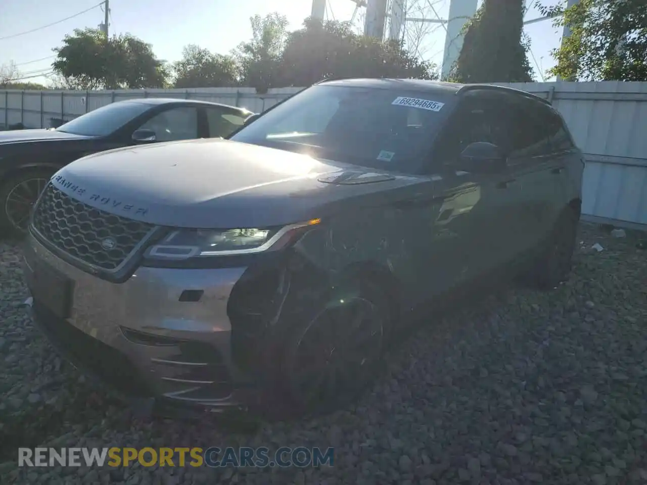 1 Photograph of a damaged car SALYT2EX8MA316931 LAND ROVER RANGEROVER 2021