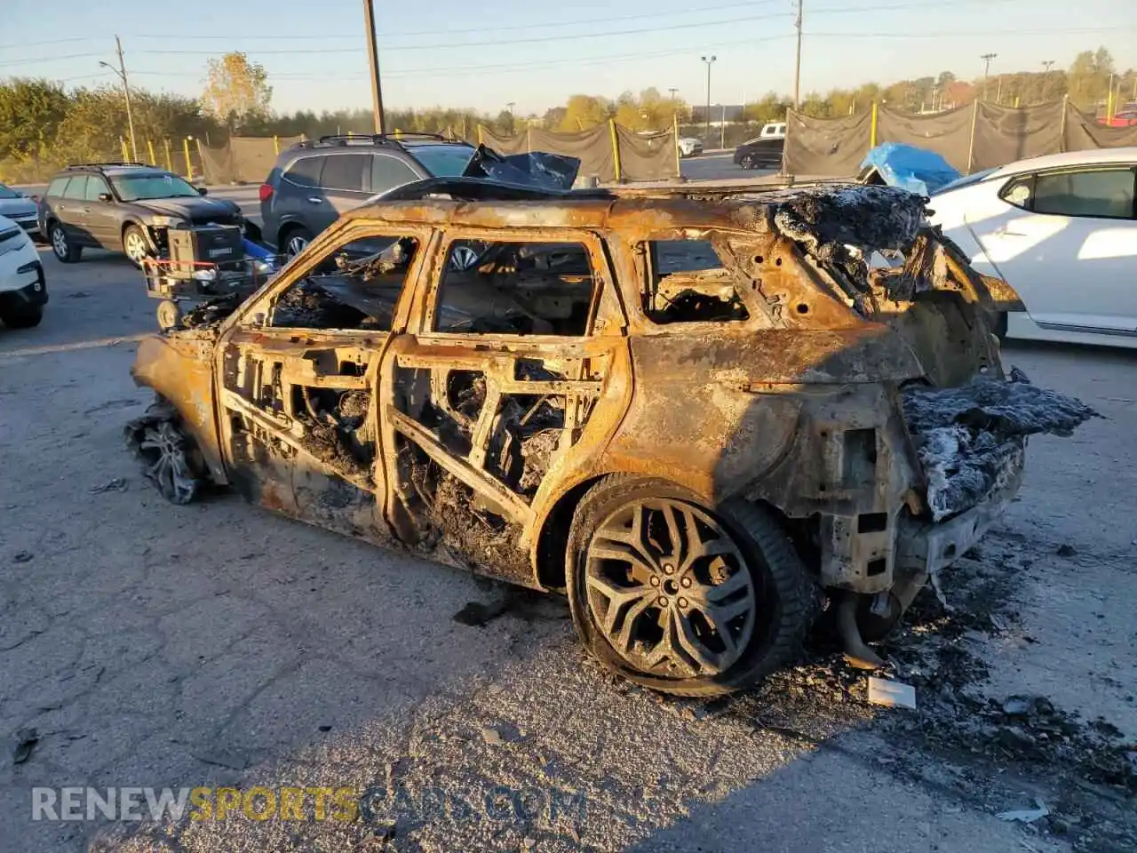 2 Photograph of a damaged car SALZJ2FX2MH122153 LAND ROVER RANGEROVER 2021