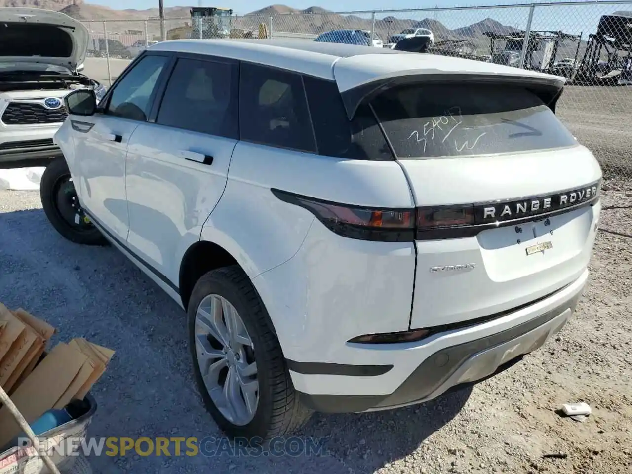 2 Photograph of a damaged car SALZJ2FX6MH130109 LAND ROVER RANGEROVER 2021