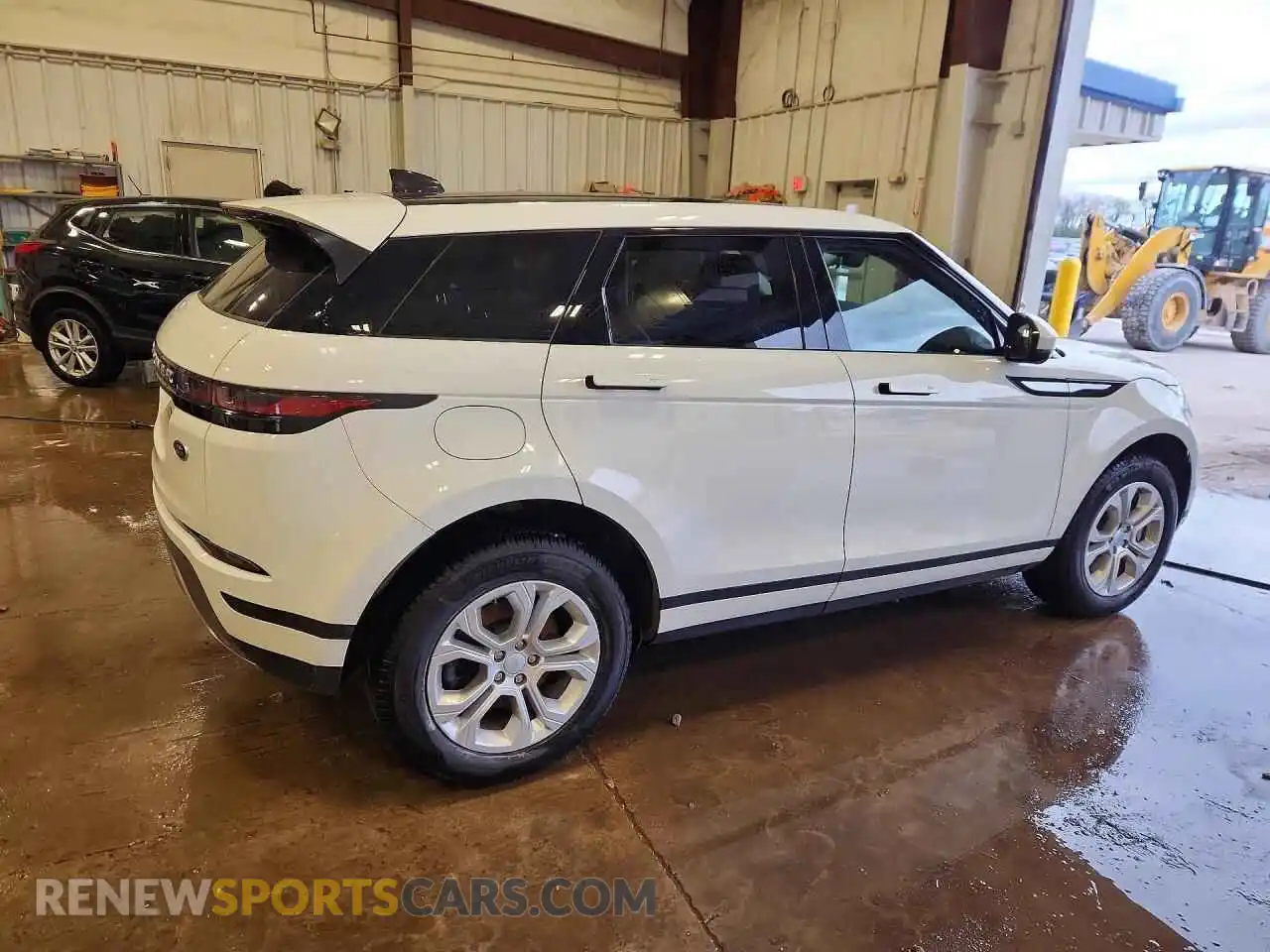 3 Photograph of a damaged car SALZJ2FX6MH139635 LAND ROVER RANGEROVER 2021