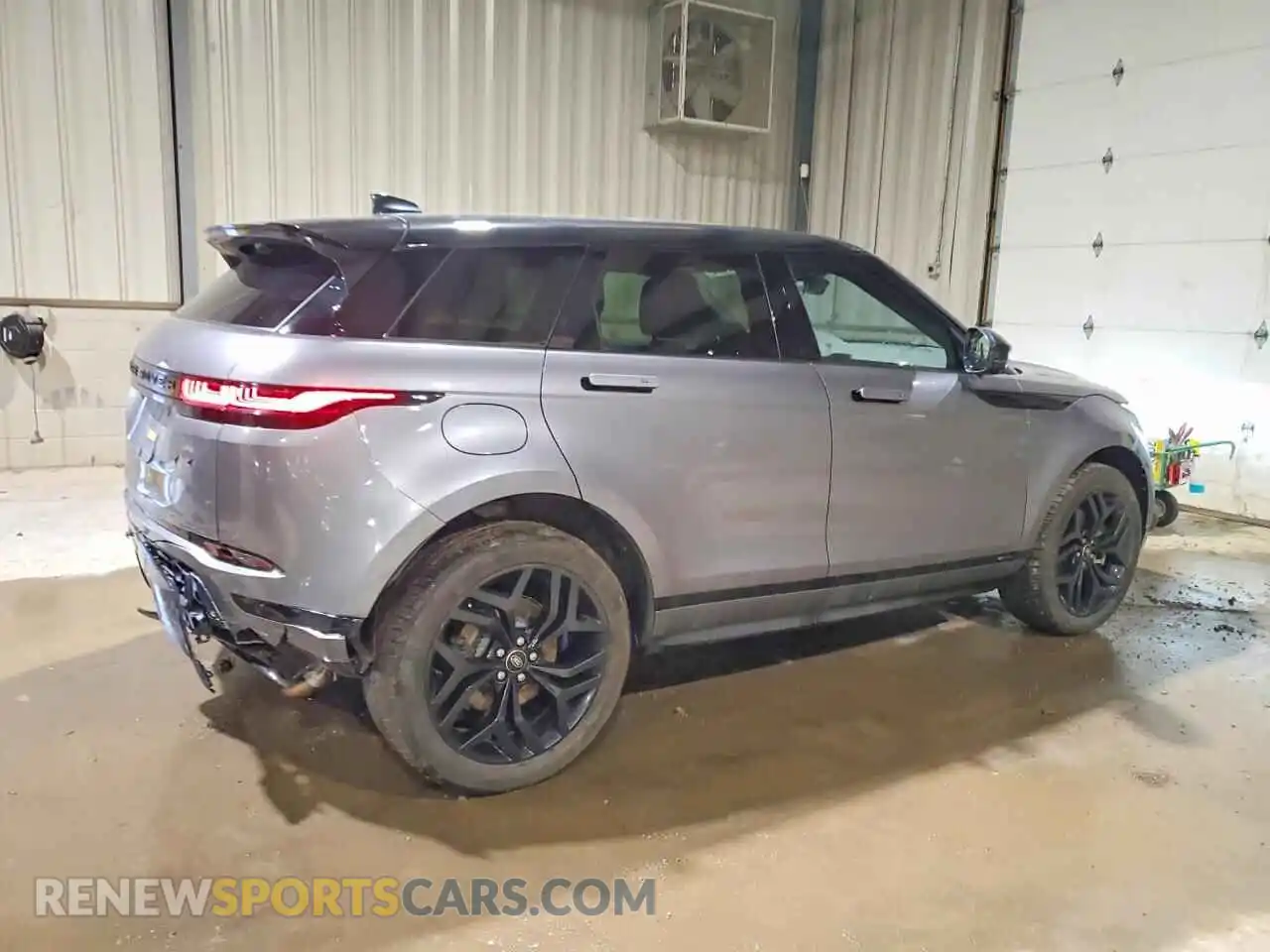3 Фотография поврежденного автомобиля SALZL2FX5MH156078 LAND ROVER RANGEROVER 2021