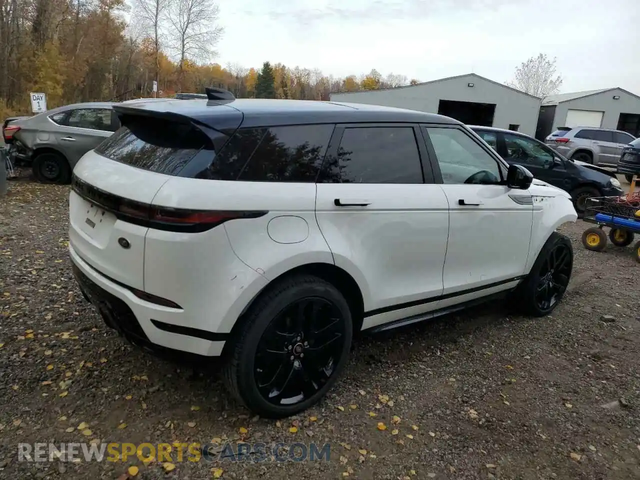 3 Photograph of a damaged car SALZM2FX0MH123616 LAND ROVER RANGEROVER 2021