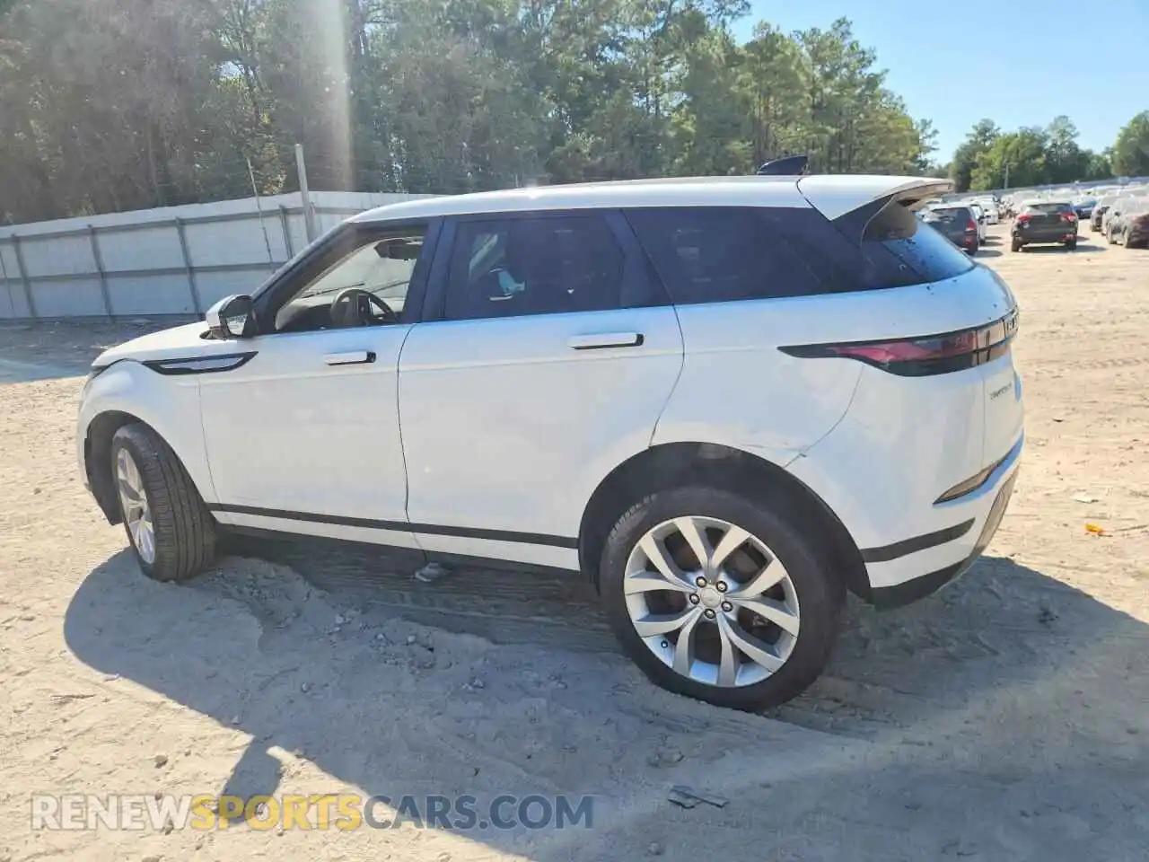 2 Photograph of a damaged car SALZP2FX4MH127885 LAND ROVER RANGEROVER 2021