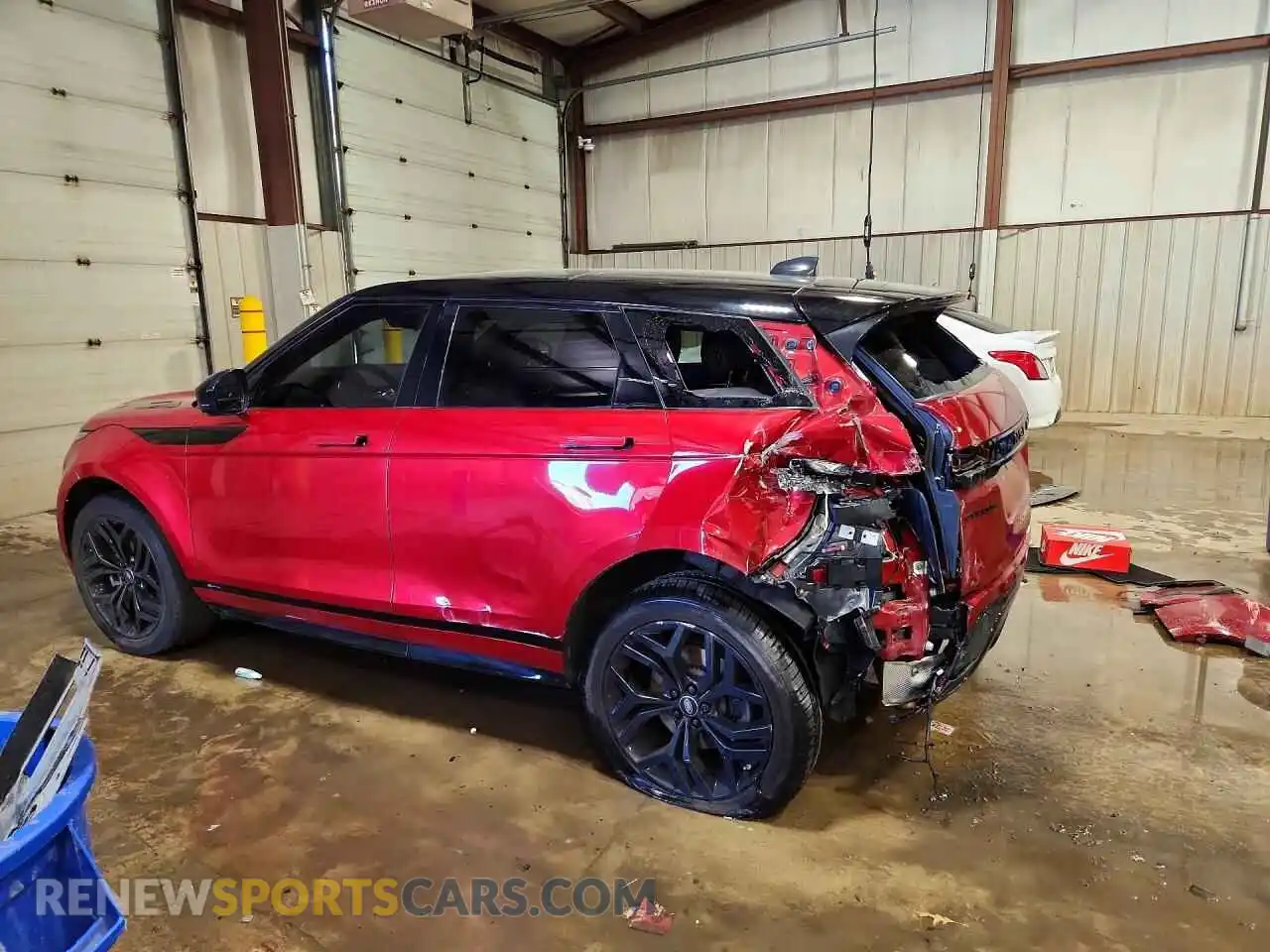 2 Photograph of a damaged car SALZT2FX0MH136319 LAND ROVER RANGEROVER 2021