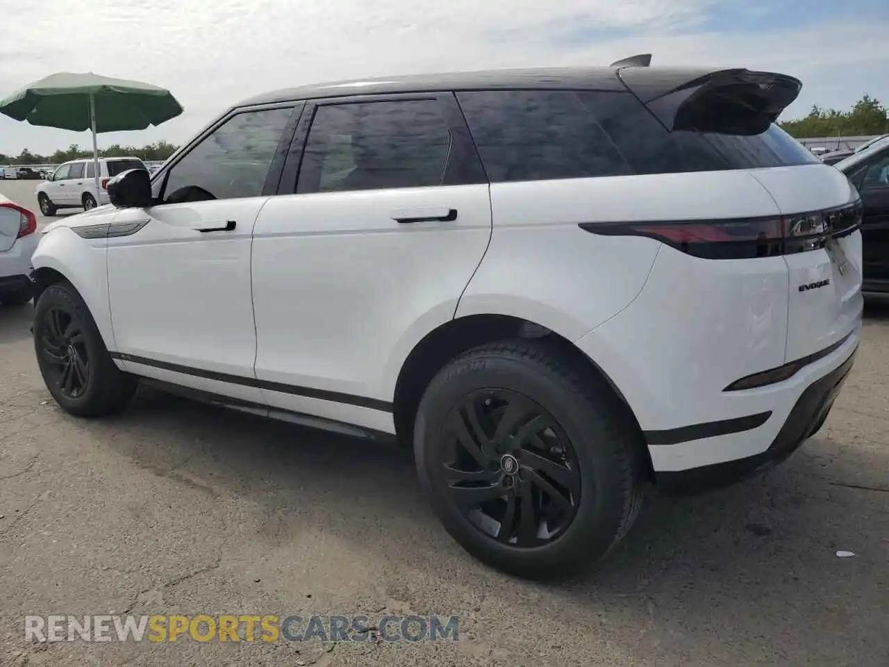 2 fotografías del automóvil dañado SALZT2FX0MH153363 LAND ROVER RANGEROVER 2021