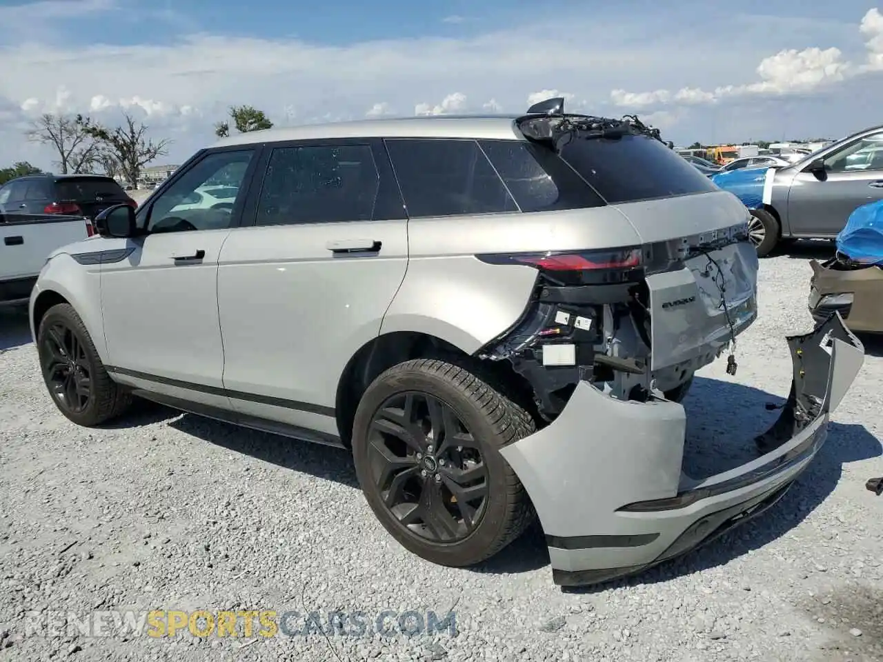 2 fotografías del automóvil dañado SALZT2FX0MH155114 LAND ROVER RANGEROVER 2021
