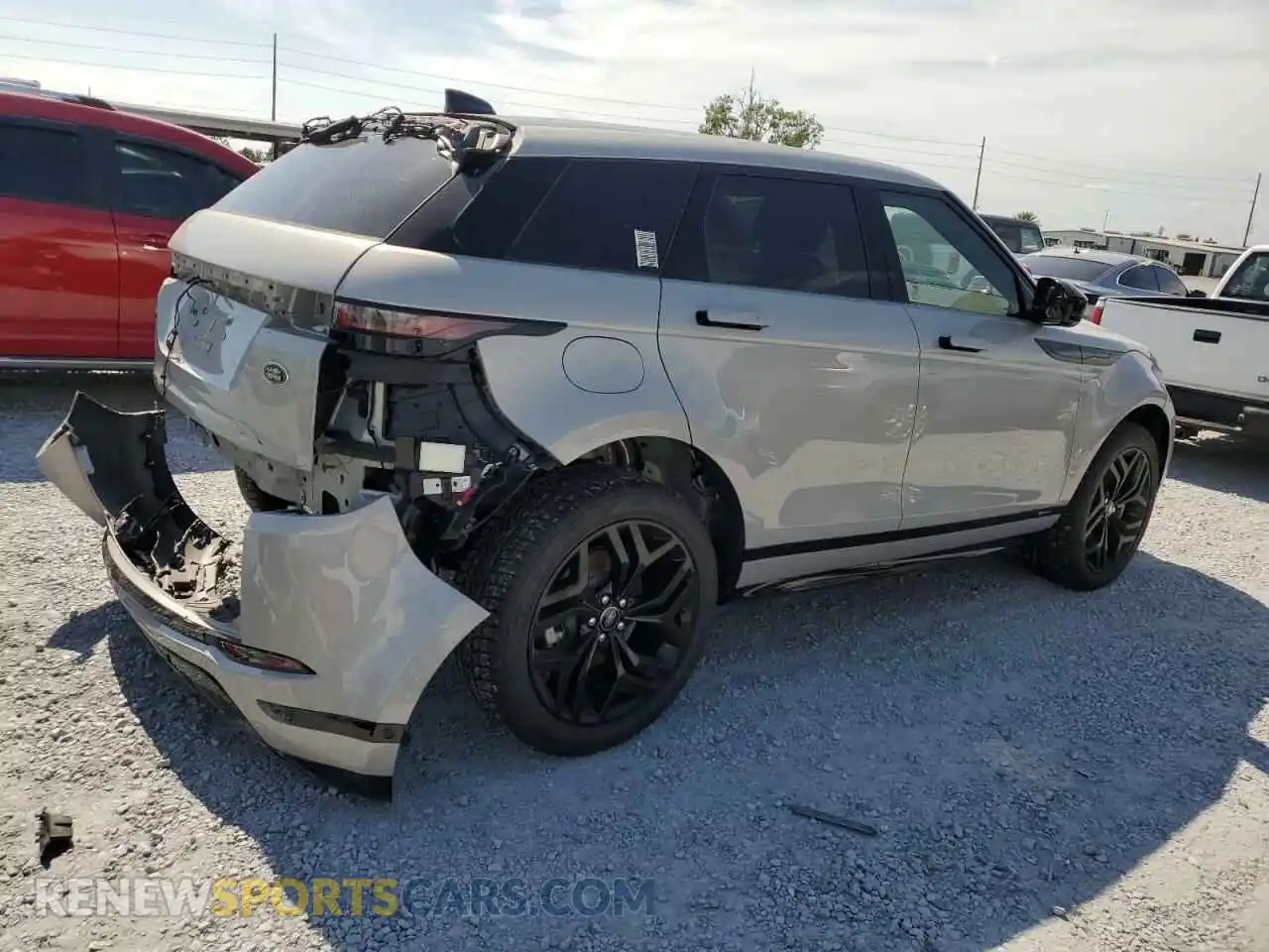 3 fotografías del automóvil dañado SALZT2FX0MH155114 LAND ROVER RANGEROVER 2021
