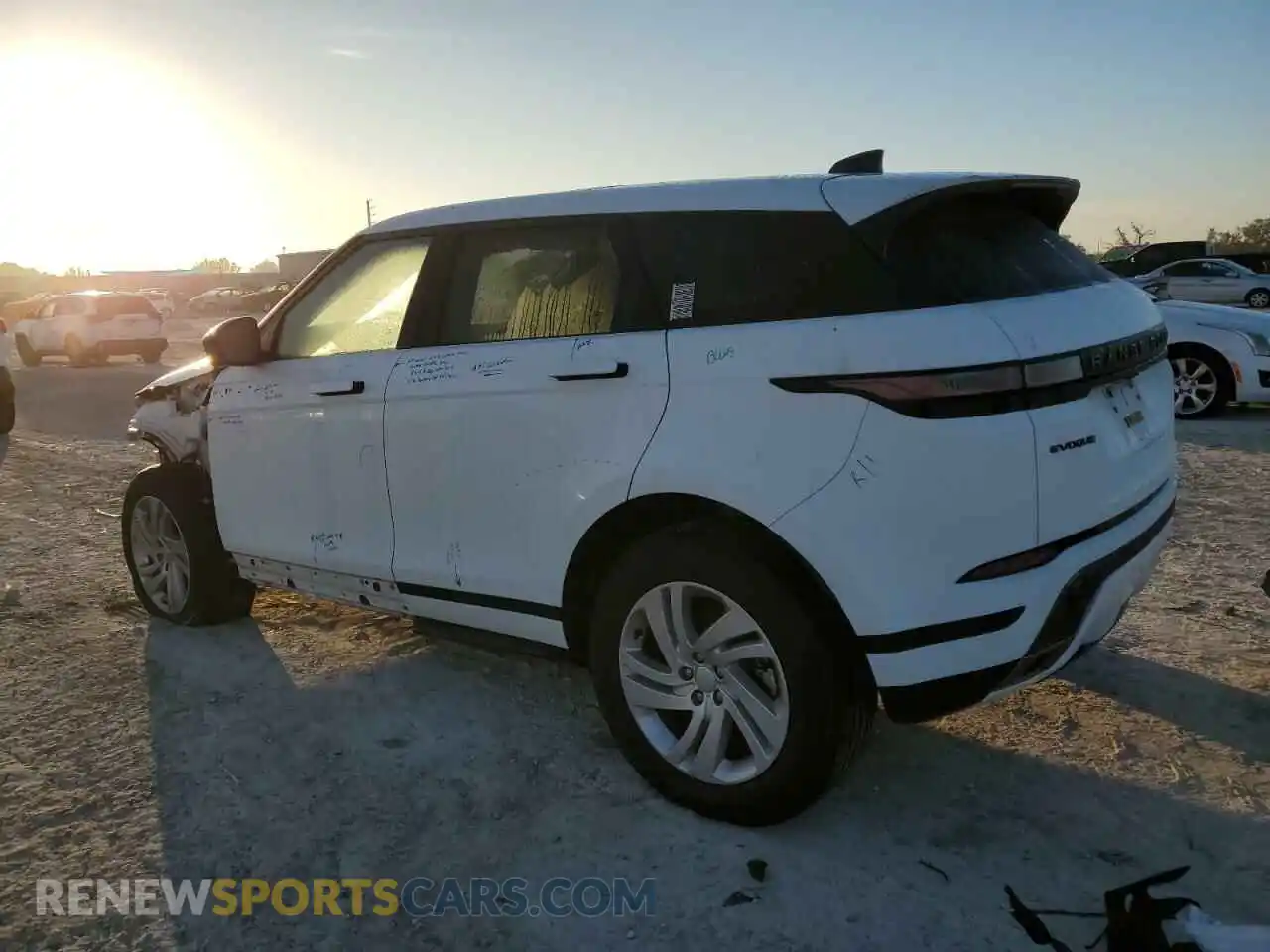 2 Photograph of a damaged car SALZT2FX4MH155178 LAND ROVER RANGEROVER 2021