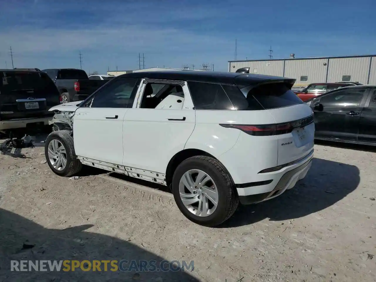 2 Photograph of a damaged car SALZT2FX6MH139693 LAND ROVER RANGEROVER 2021