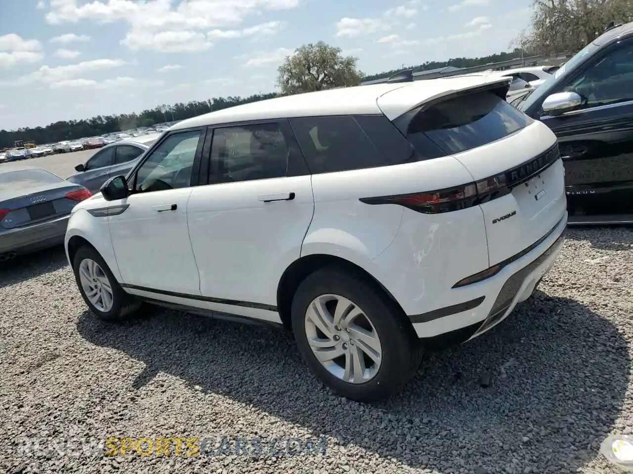 2 Photograph of a damaged car SALZT2FX7MH127794 LAND ROVER RANGEROVER 2021