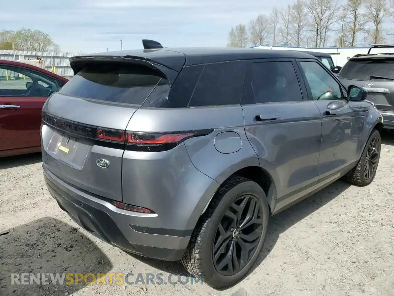 3 Photograph of a damaged car SALZP2FX5NH163229 LAND ROVER RANGEROVER 2022