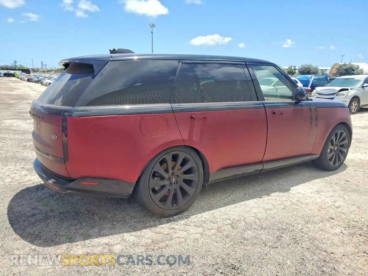 3 Photograph of a damaged car SALKPBE77PA024928 LAND ROVER RANGEROVER 2023