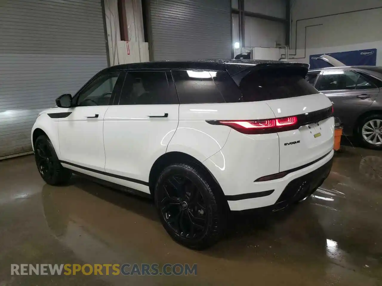 2 Фотография поврежденного автомобиля SALZL2FX1PH206348 LAND ROVER RANGEROVER 2023