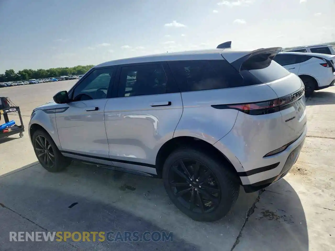 2 Photograph of a damaged car SALZT2FX9PH199178 LAND ROVER RANGEROVER 2023