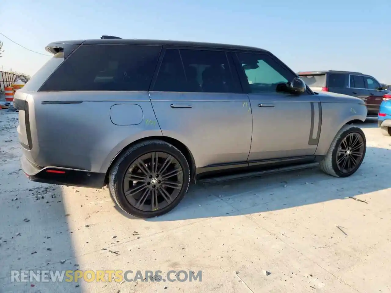3 Фотография поврежденного автомобиля SALKP9FU9RA201446 LAND ROVER RANGEROVER 2024