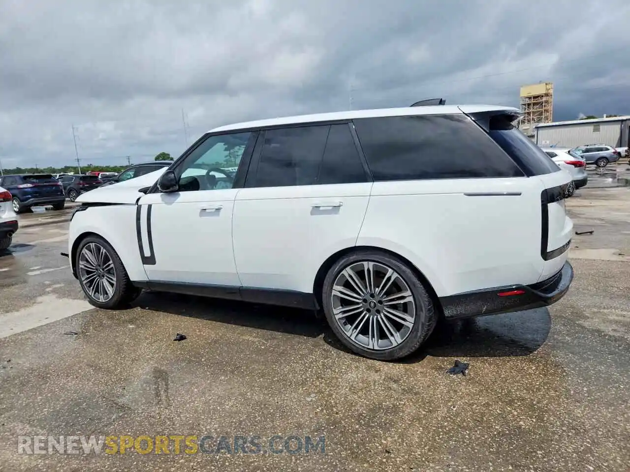 2 Photograph of a damaged car SALKP9FUXRA223438 LAND ROVER RANGEROVER 2024