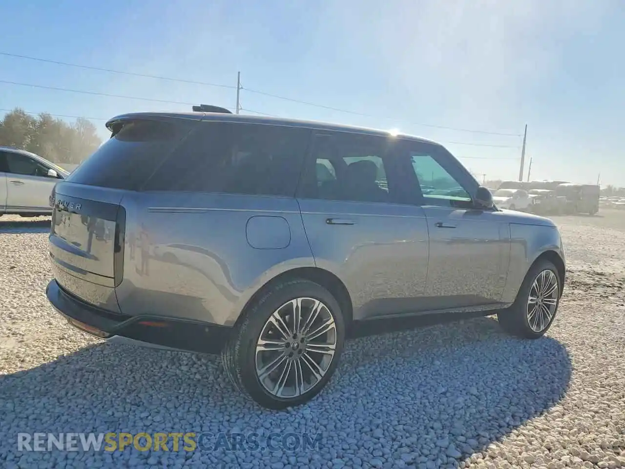 3 Фотография поврежденного автомобиля SALKP9FU2SA273921 LAND ROVER RANGEROVER 2025