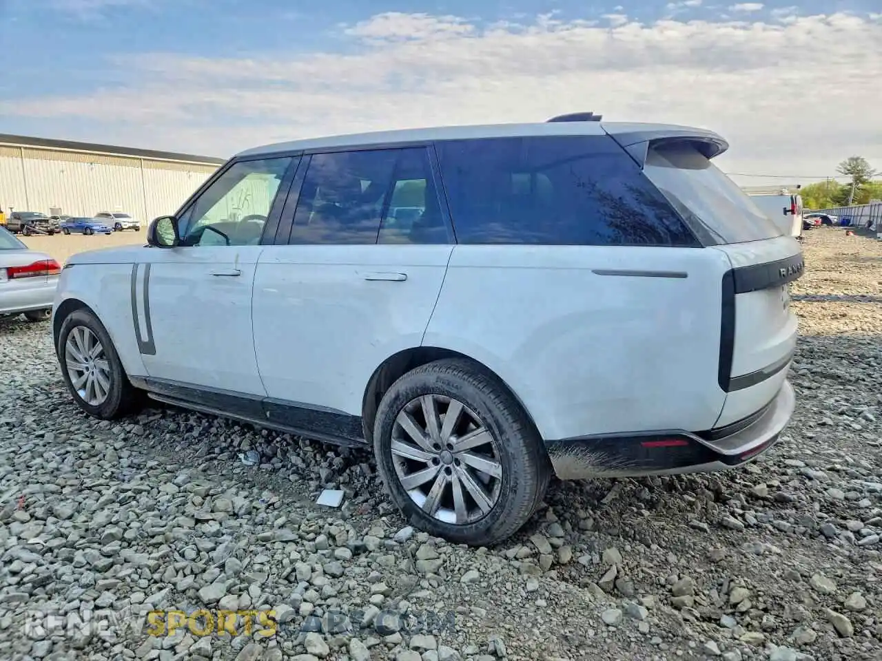 2 Фотография поврежденного автомобиля SALKP9FU8SA275611 LAND ROVER RANGEROVER 2025