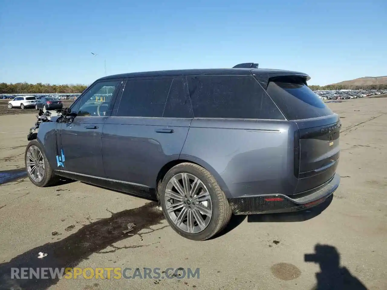 2 fotografías del automóvil dañado SALKPBFUXSA265976 LAND ROVER RANGEROVER 2025