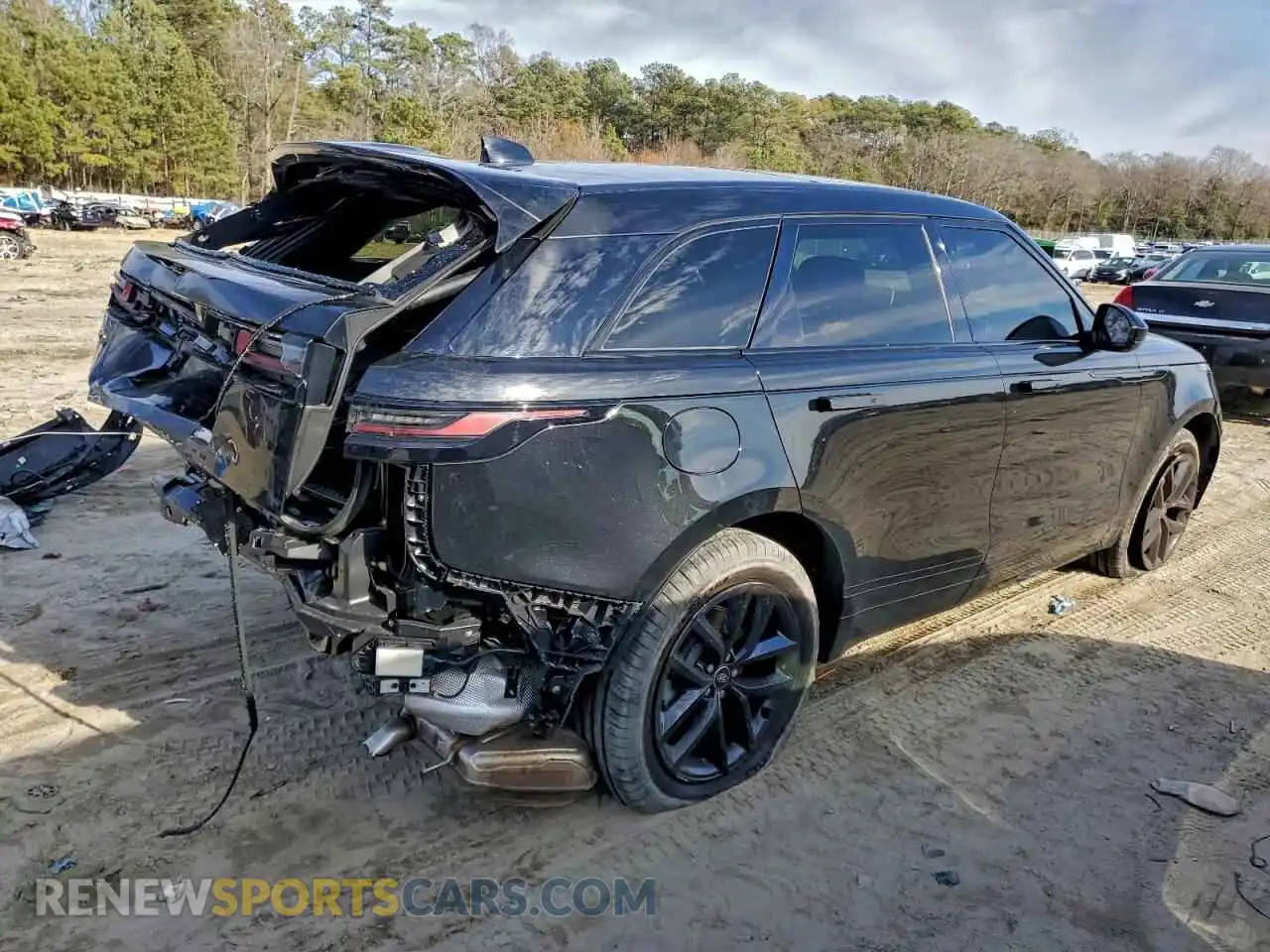 3 fotografías del automóvil dañado SALYL2EX0SA804476 LAND ROVER RANGEROVER 2025