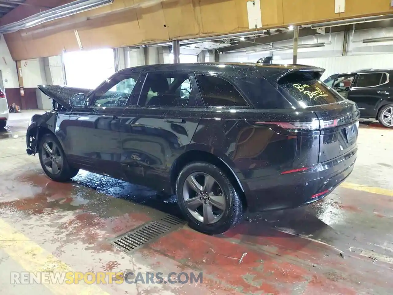 2 fotografías del automóvil dañado SALYL2EX9SA809756 LAND ROVER RANGEROVER 2025