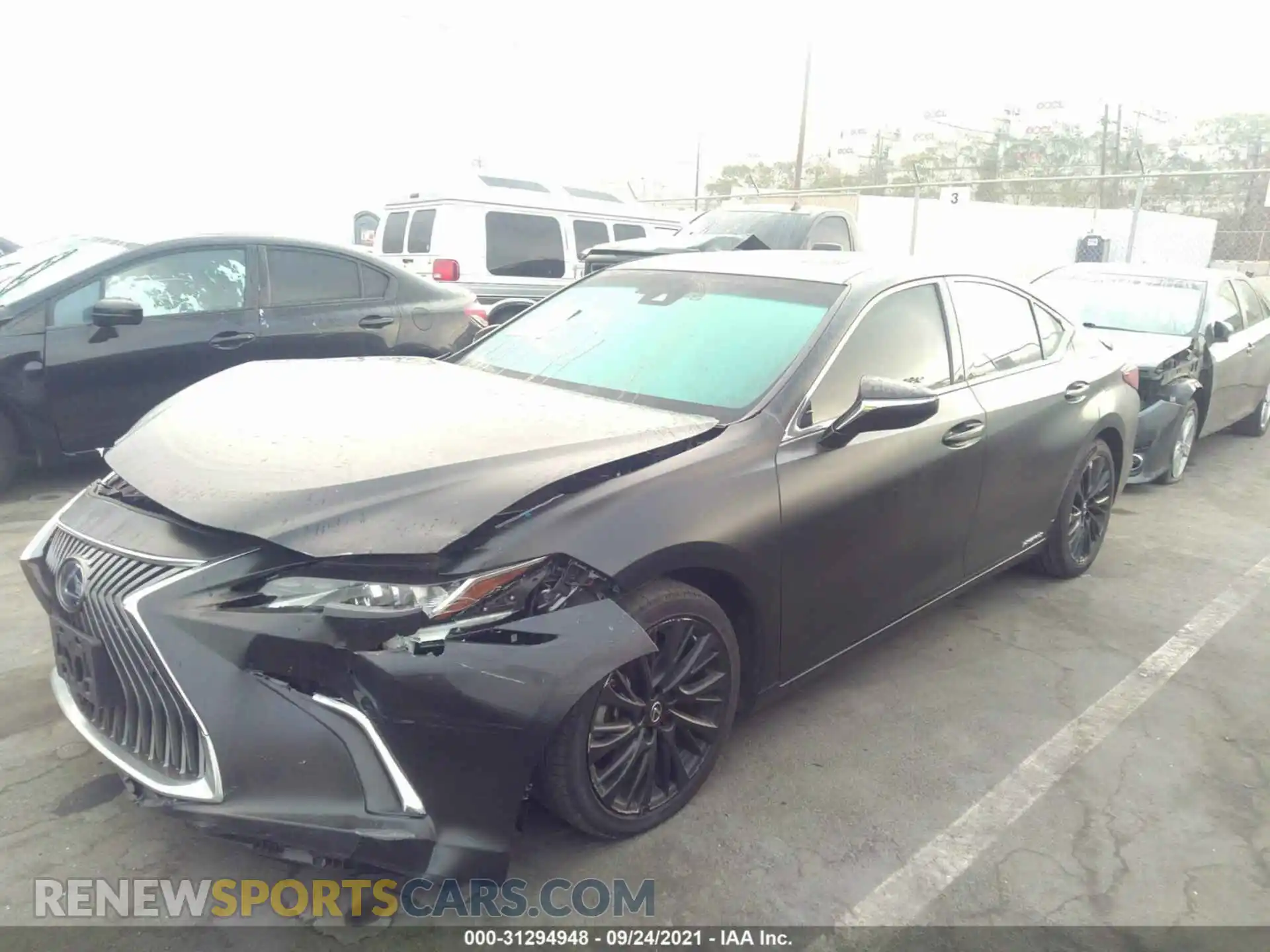 2 Photograph of a damaged car 58AB21B13KU003893 LEXUS ES 2019