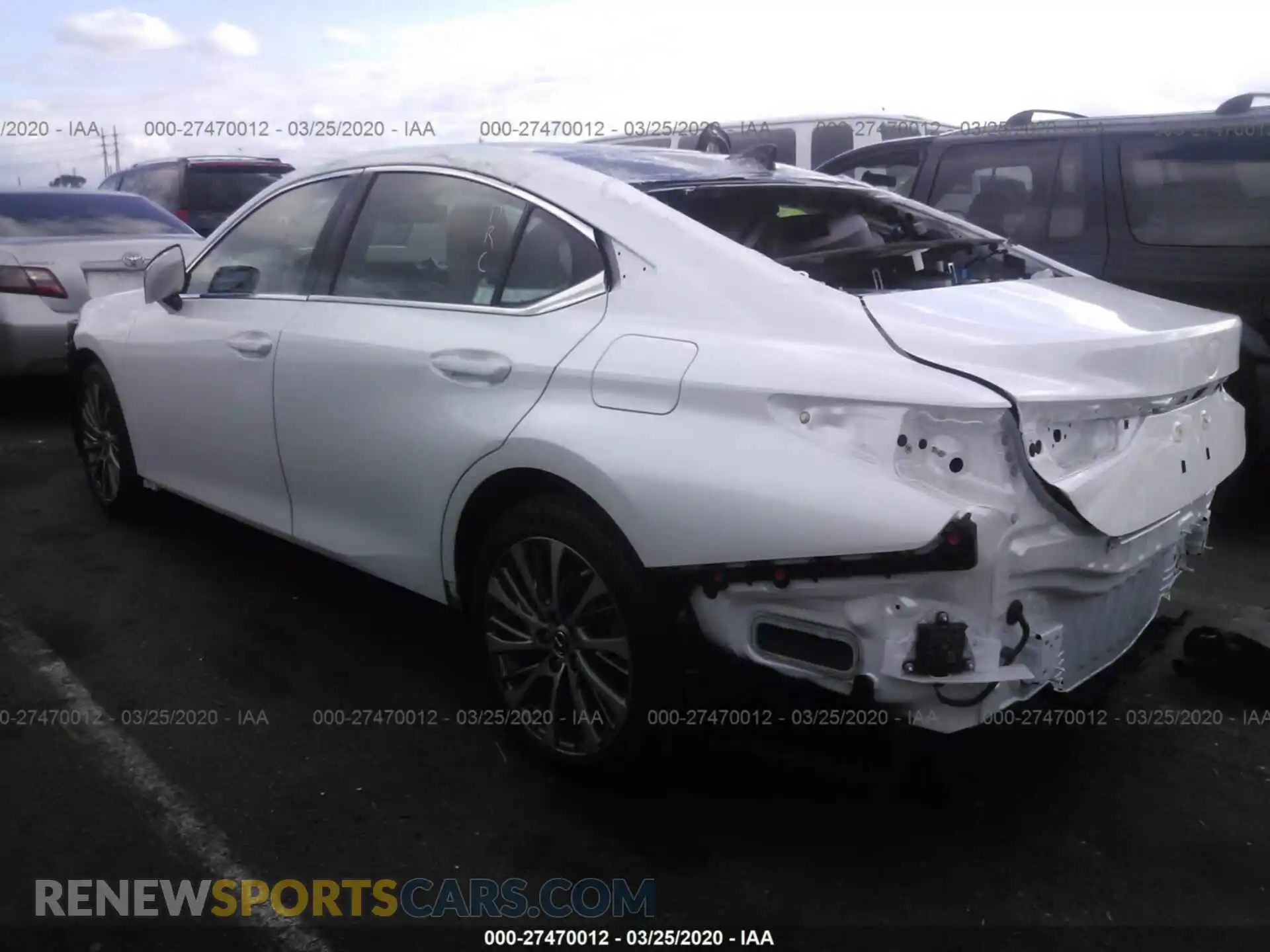 3 Photograph of a damaged car 58ABZ1B11KU005508 LEXUS ES 2019