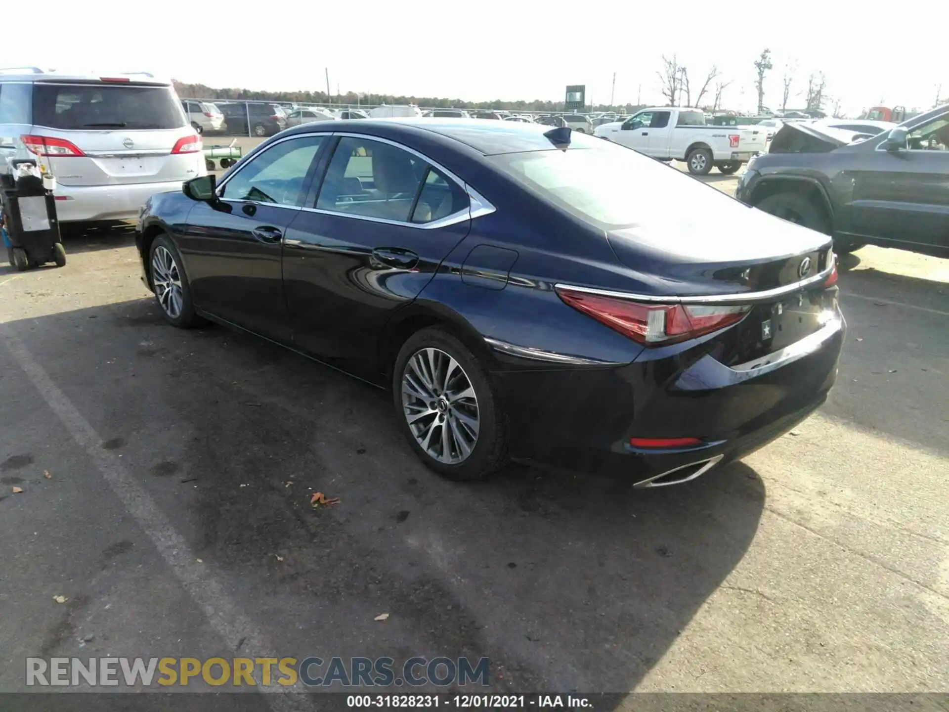 3 Photograph of a damaged car 58ABZ1B12KU031163 LEXUS ES 2019