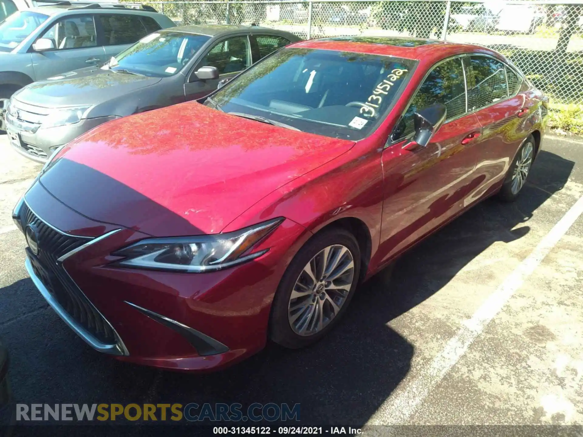 2 fotografías del automóvil dañado 58ABZ1B13KU011021 LEXUS ES 2019