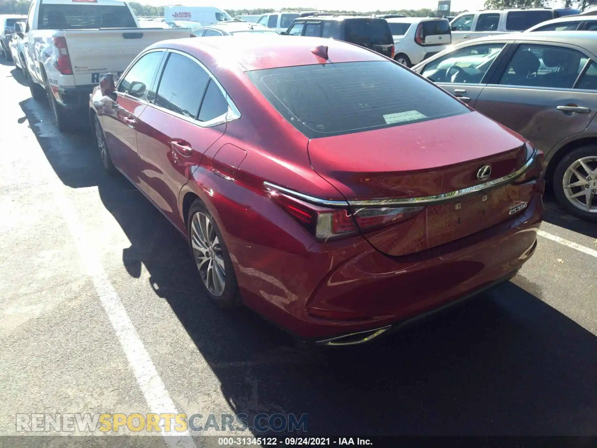 3 fotografías del automóvil dañado 58ABZ1B13KU011021 LEXUS ES 2019