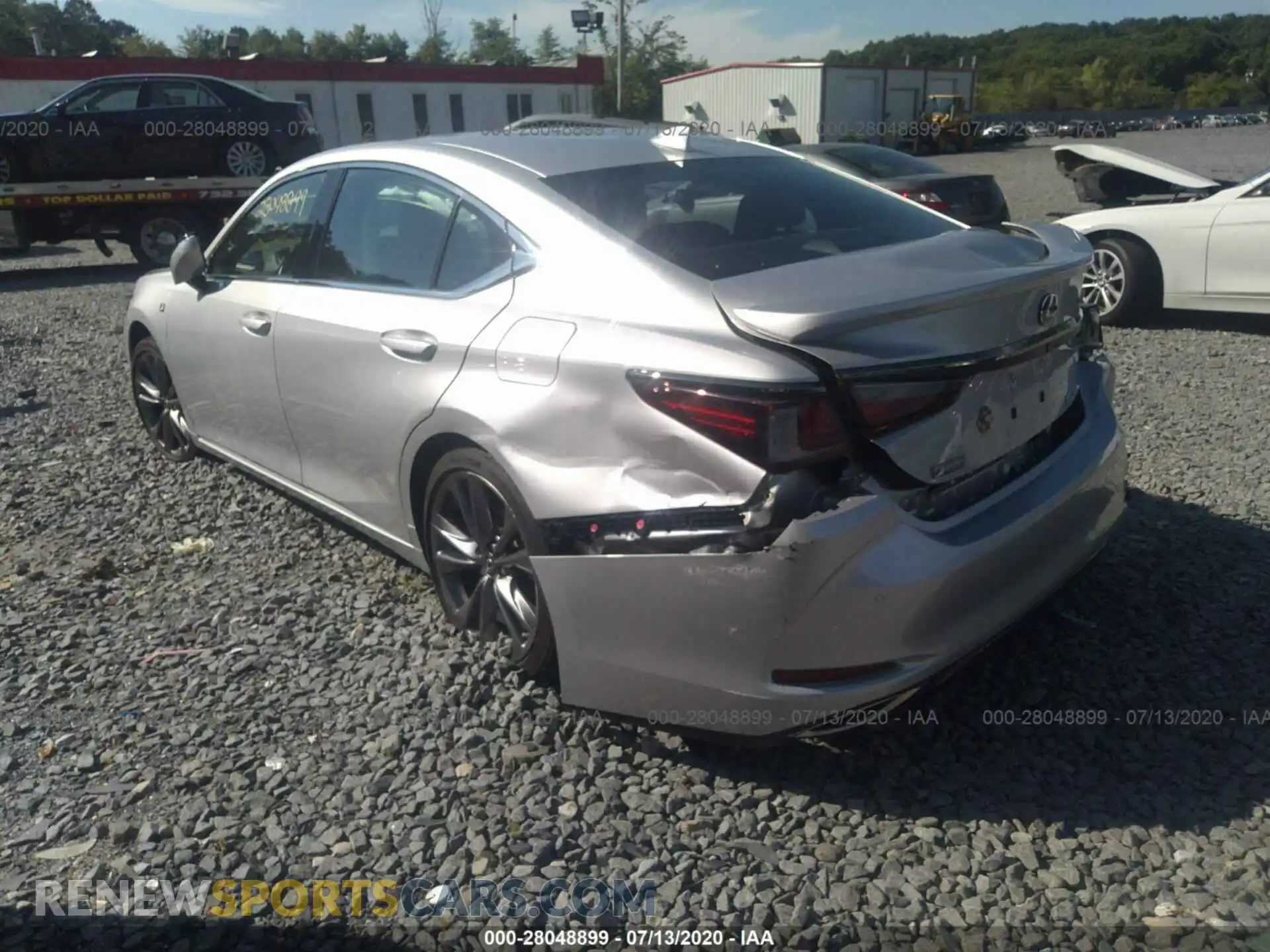 3 fotografías del automóvil dañado 58ABZ1B15KU004376 LEXUS ES 2019