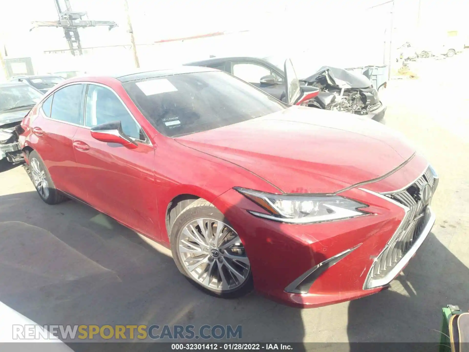 1 Photograph of a damaged car 58ABZ1B15KU020335 LEXUS ES 2019