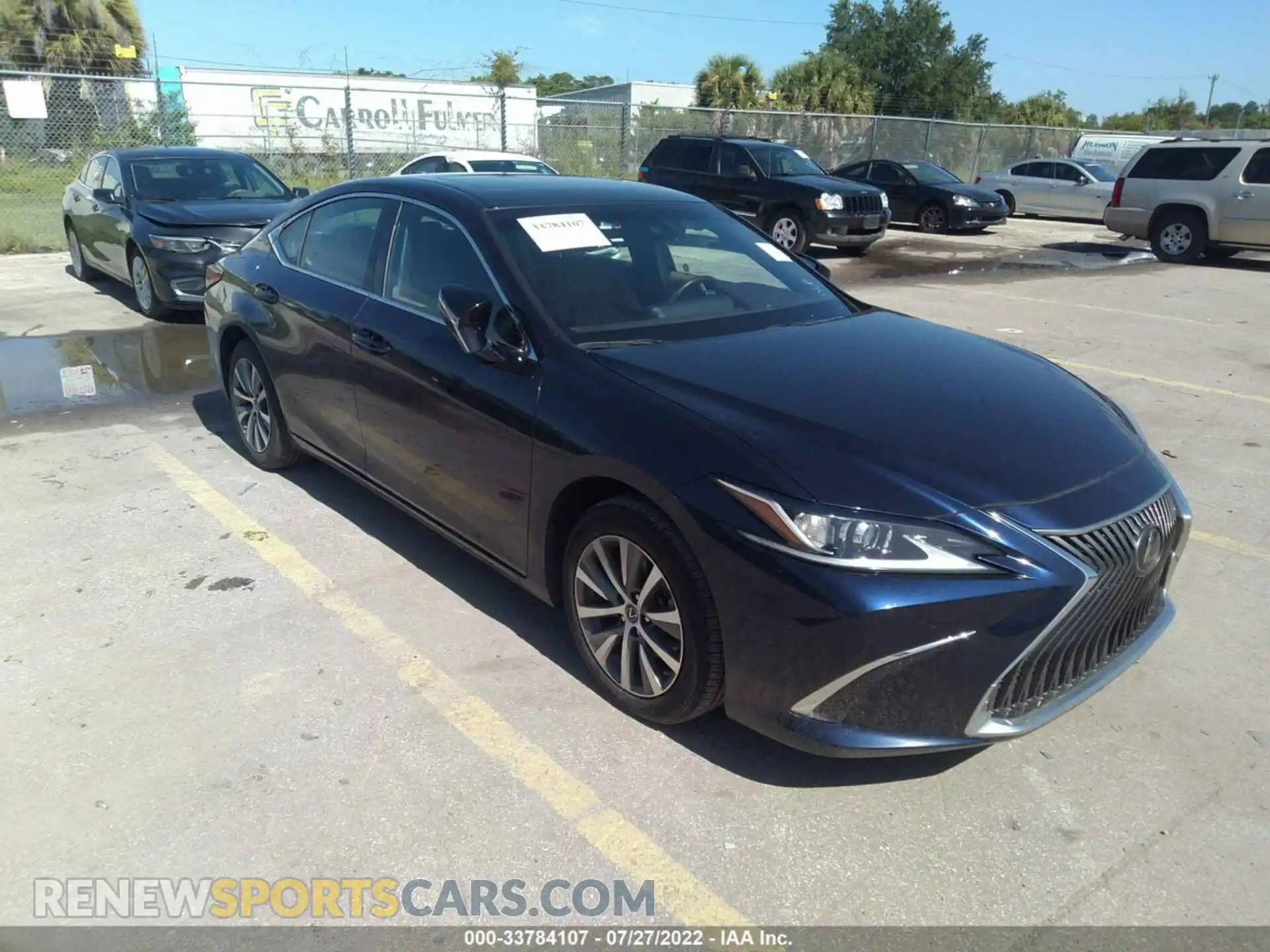 1 Photograph of a damaged car 58ABZ1B15KU020447 LEXUS ES 2019