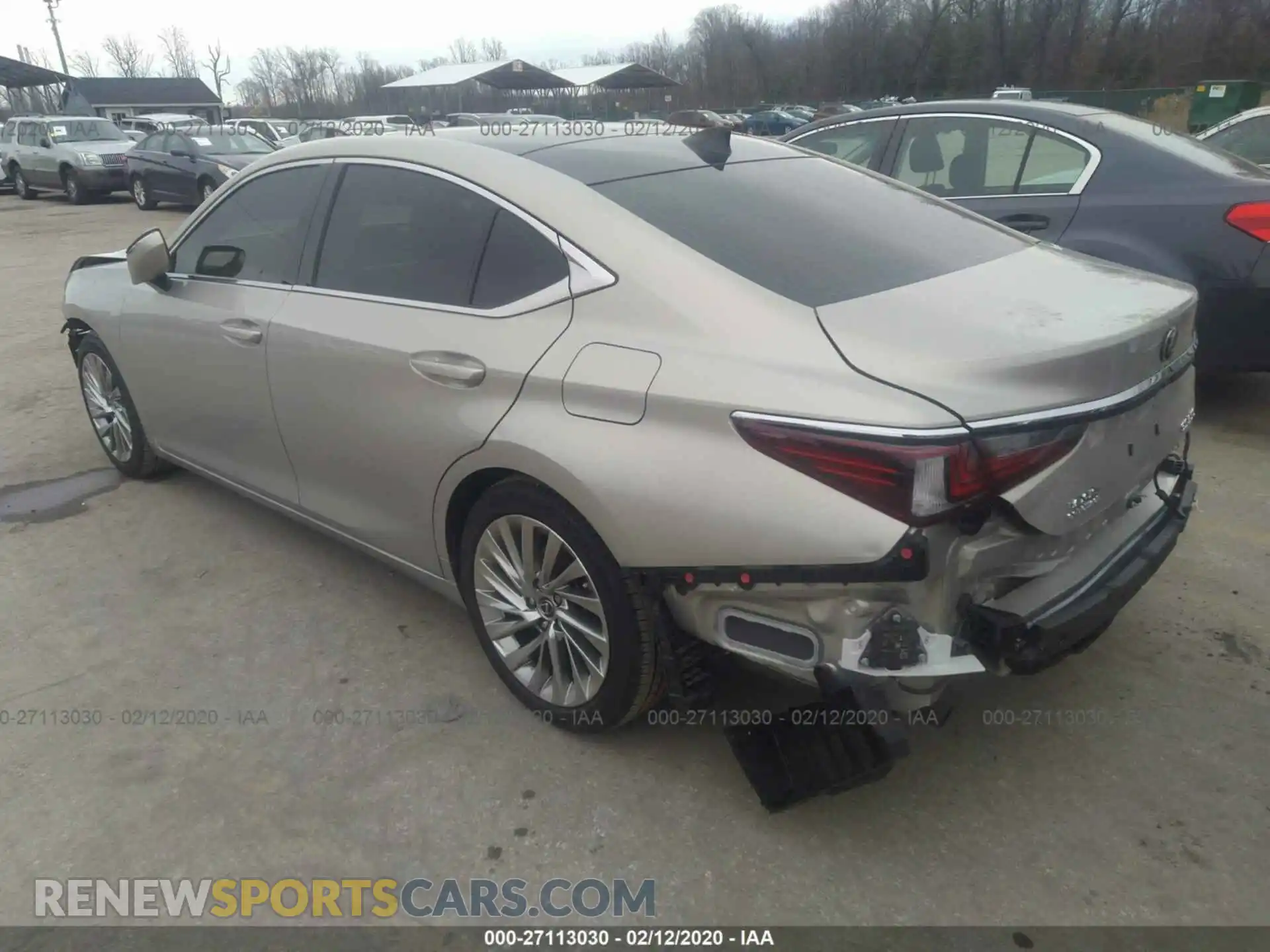 3 Photograph of a damaged car 58ABZ1B15KU021968 LEXUS ES 2019