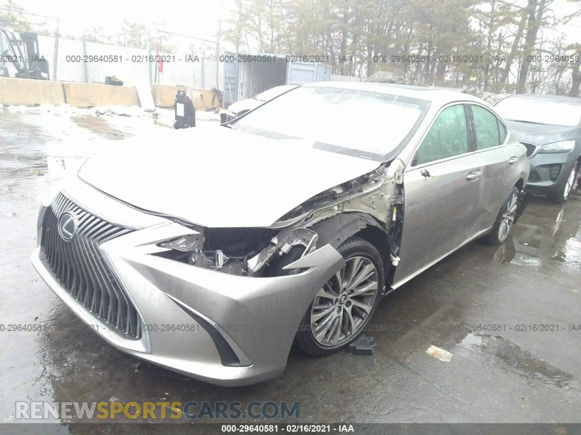 2 Photograph of a damaged car 58ABZ1B15KU049687 LEXUS ES 2019