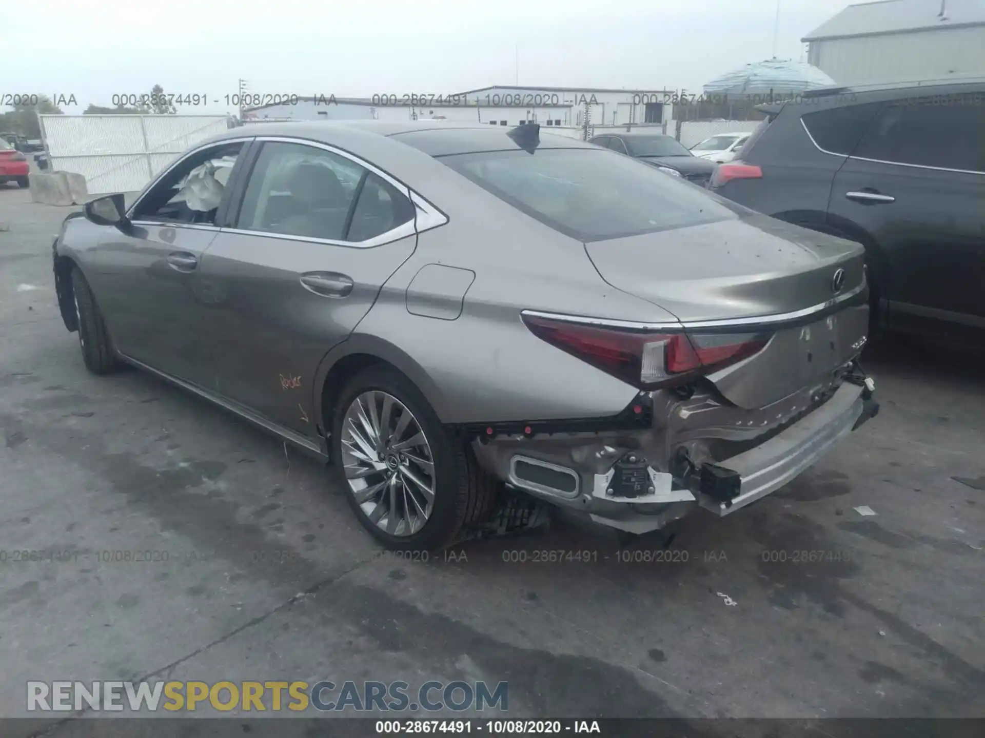 3 Photograph of a damaged car 58ABZ1B16KU031957 LEXUS ES 2019