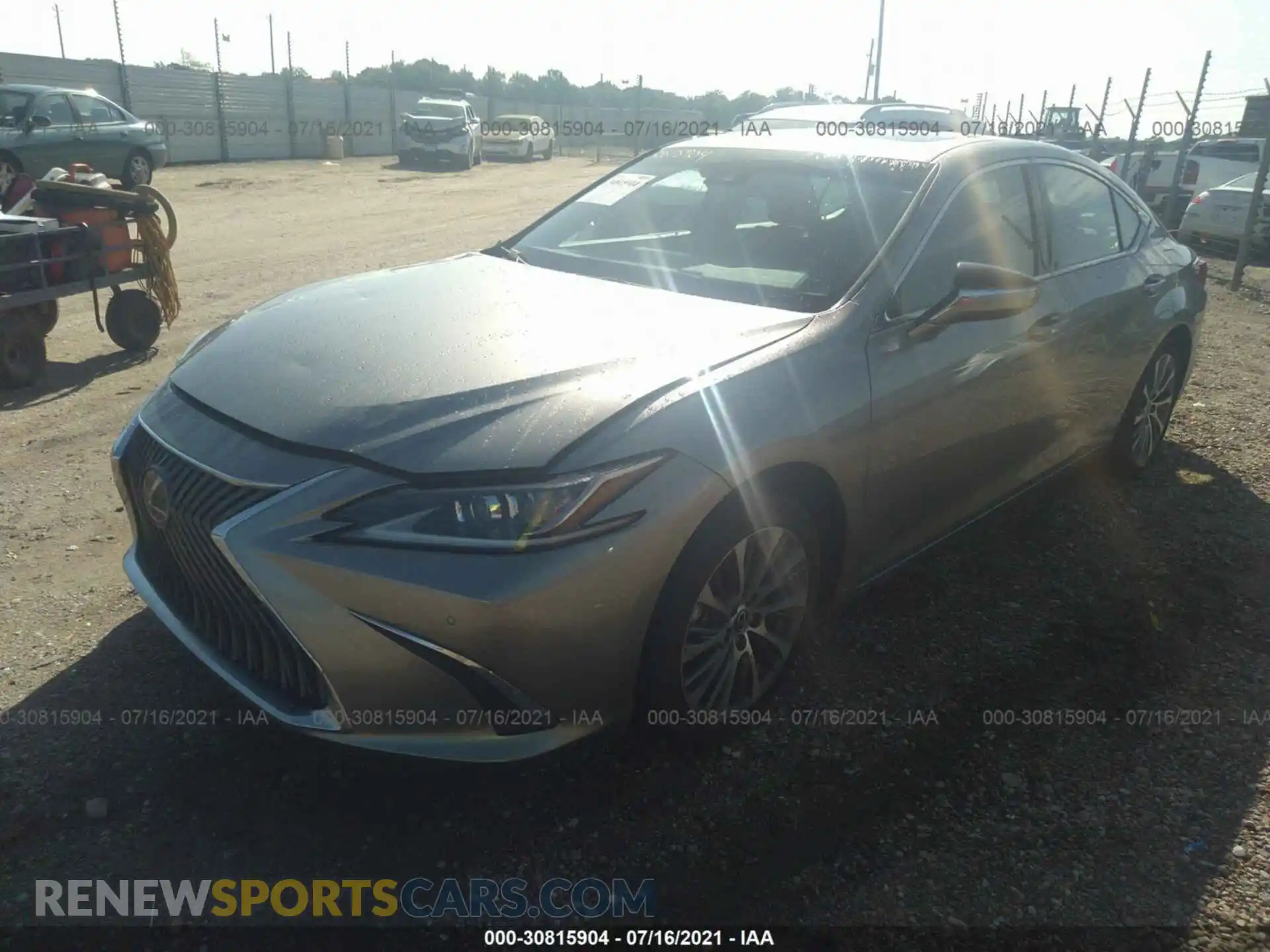 2 Photograph of a damaged car 58ABZ1B17KU014648 LEXUS ES 2019