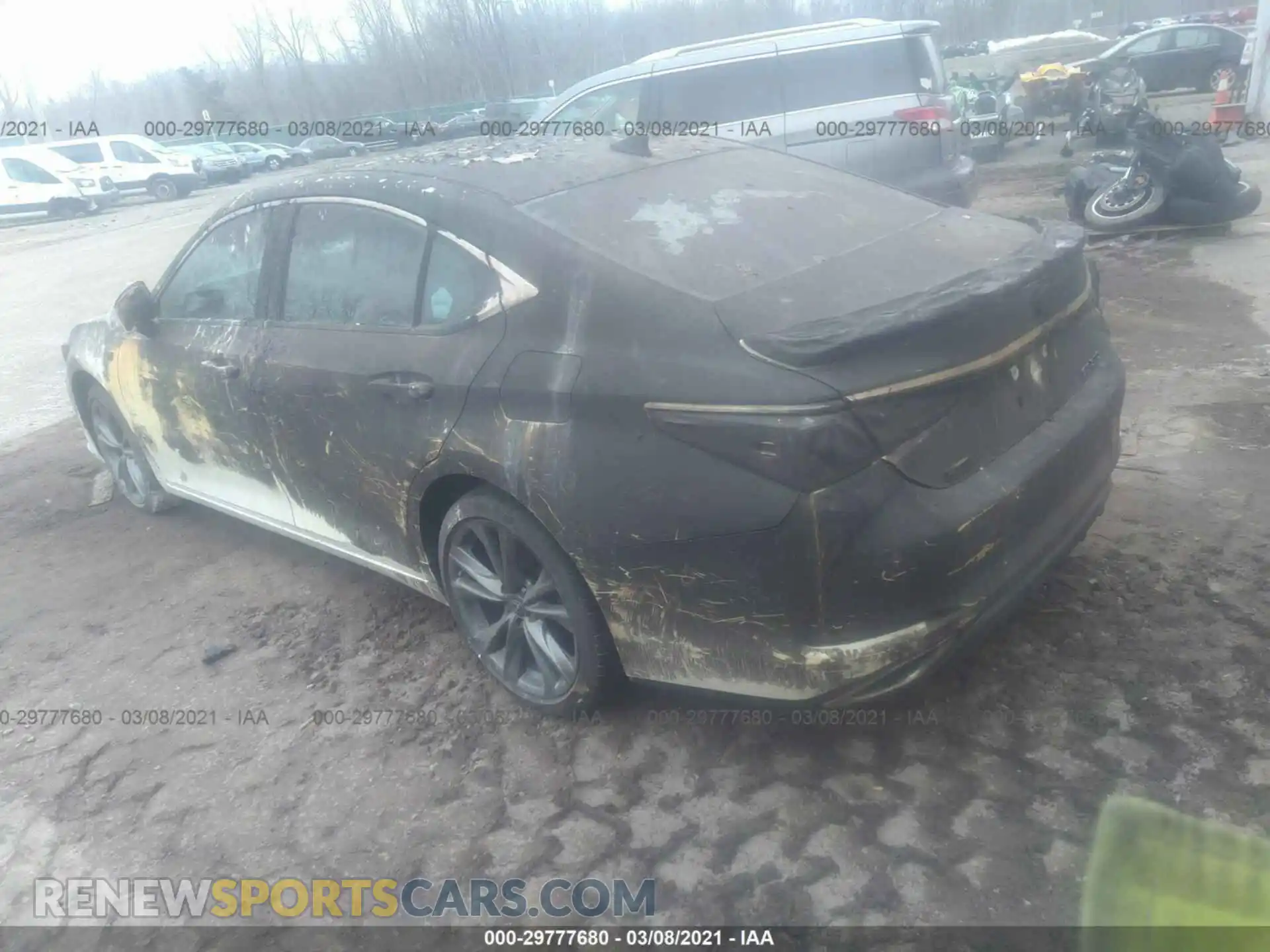 3 Photograph of a damaged car 58ABZ1B17KU022040 LEXUS ES 2019