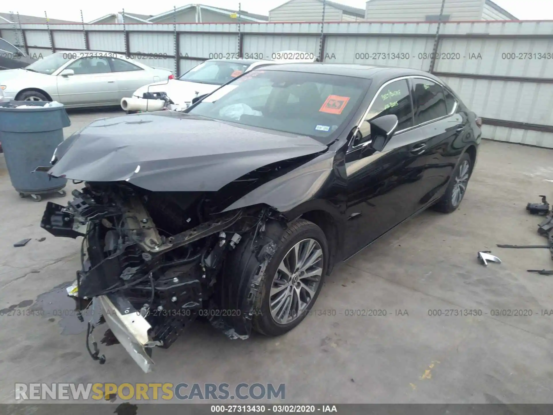 2 Photograph of a damaged car 58ABZ1B18KU011662 LEXUS ES 2019