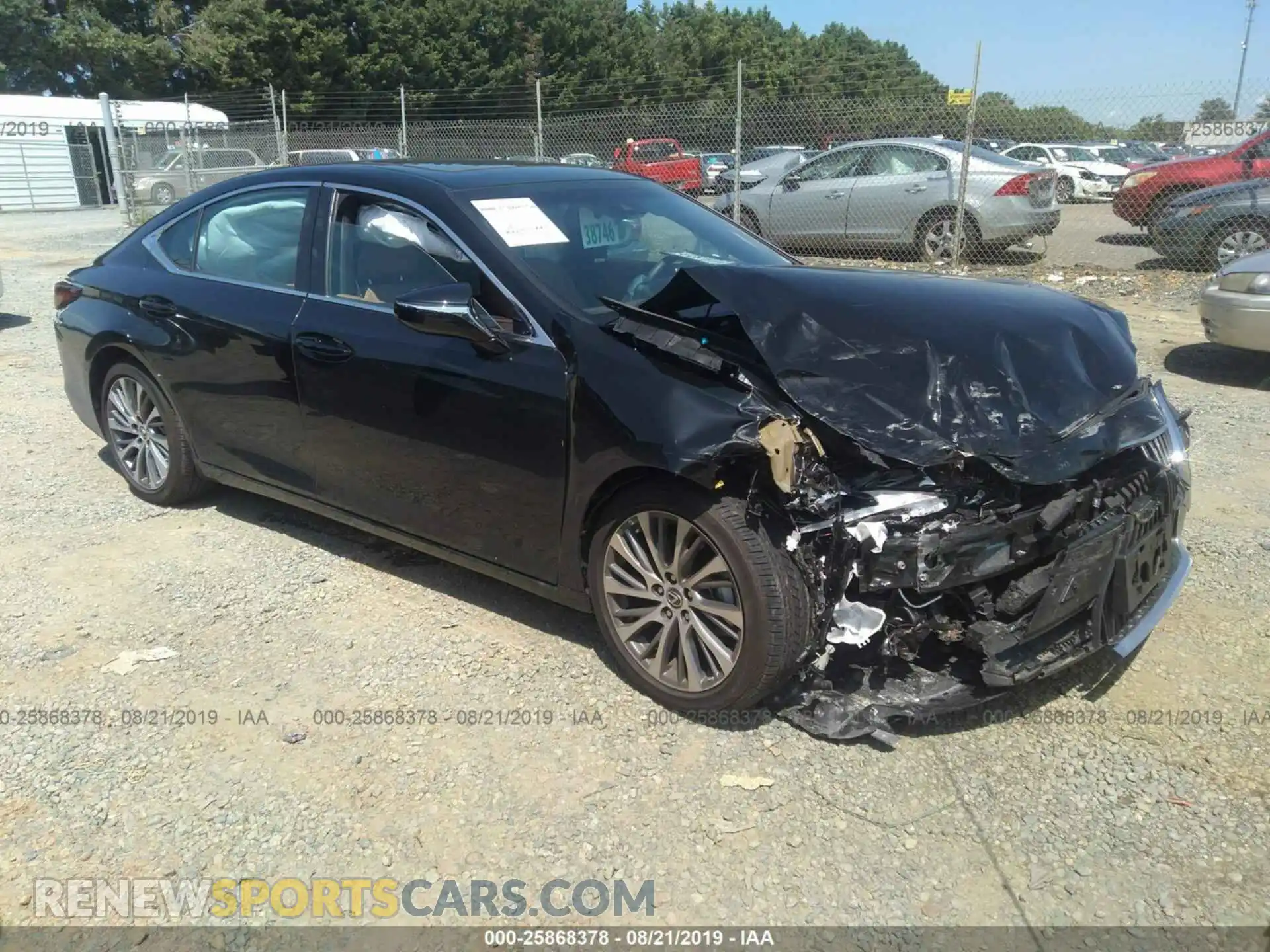 1 Photograph of a damaged car 58ABZ1B18KU023407 LEXUS ES 2019